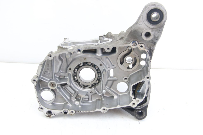 photo de UNTERER MOTORBLOCK SUZUKI SIXTEEN 125 (2008 - 2010)