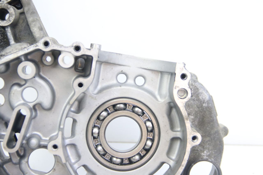 photo de UNTERER MOTORBLOCK SUZUKI SIXTEEN 125 (2008 - 2010)