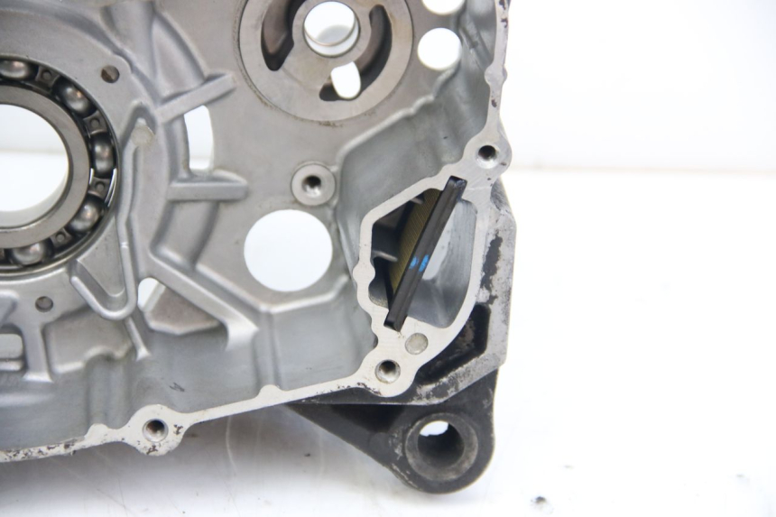 photo de UNTERER MOTORBLOCK SUZUKI SIXTEEN 125 (2008 - 2010)