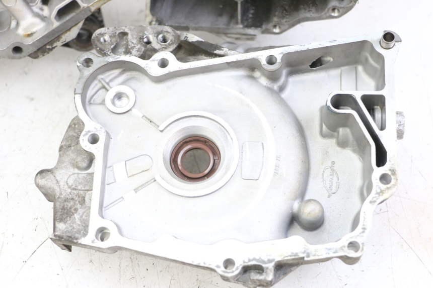 photo de UNTERER MOTORBLOCK PEUGEOT TWEET 4T 50 (2018 - 2020)