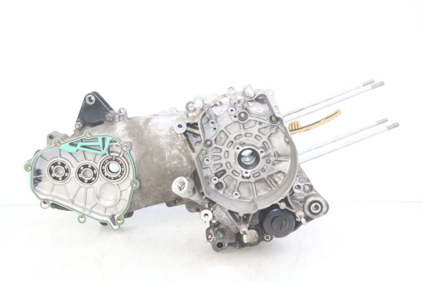 photo de MOTORBLOCK-UNTERTEIL PIAGGIO VESPA GTS IGET ABS 125 (2017 - 2023)