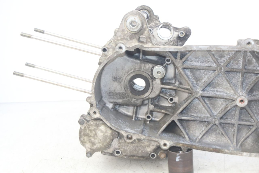 photo de UNTERER MOTORBLOCK YAMAHA XMAX X-MAX 125 (2006 - 2009)