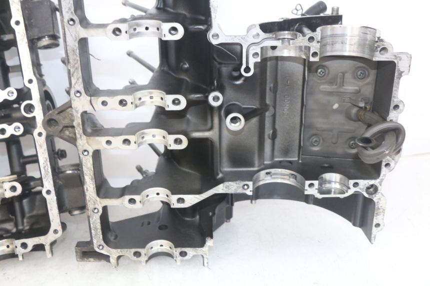 photo de UNTERER MOTORBLOCK YAMAHA FZS FAZER 600 (1998 - 2001)