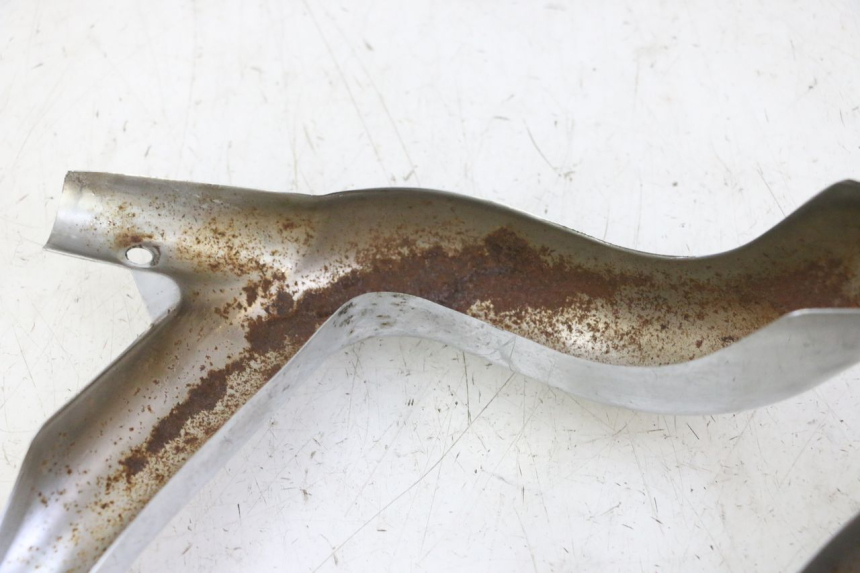 photo de Auspuffkrümmer HYOSUNG GV AQUILA 125 (2000 - 2004)