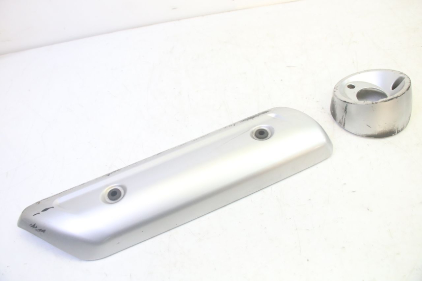 photo de AUSPUFFKRüMMER SUZUKI BURGMAN 125 (2007 - 2014) - Details der Befestigungspunkte