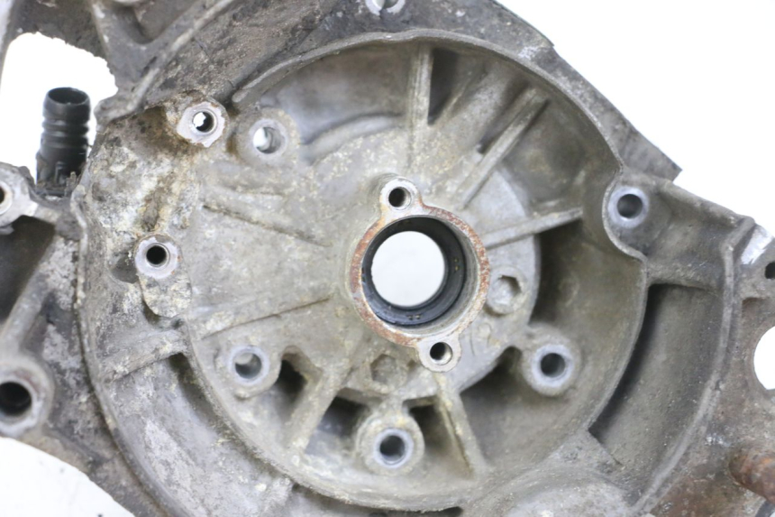 photo de KURBELGEHÄUSE RECHTS PEUGEOT LUDIX 50 (2008 - 2017) - Charakteristische Merkmale