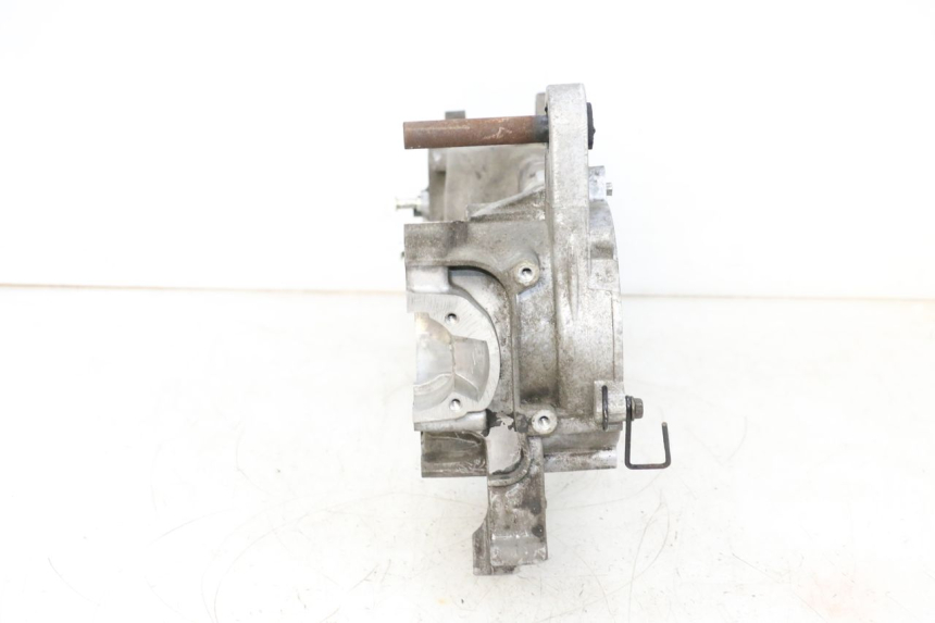 photo de KURBELGEHÄUSE LINKS PEUGEOT KISBEE 2T 50 (2010 - 2017) - Zoom auf Komponenten