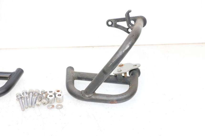 photo de ZYLINDERKOPFHAUBE YAMAHA FJR ABS 1300 (2006 - 2012) - Oberflächenzustand und Material