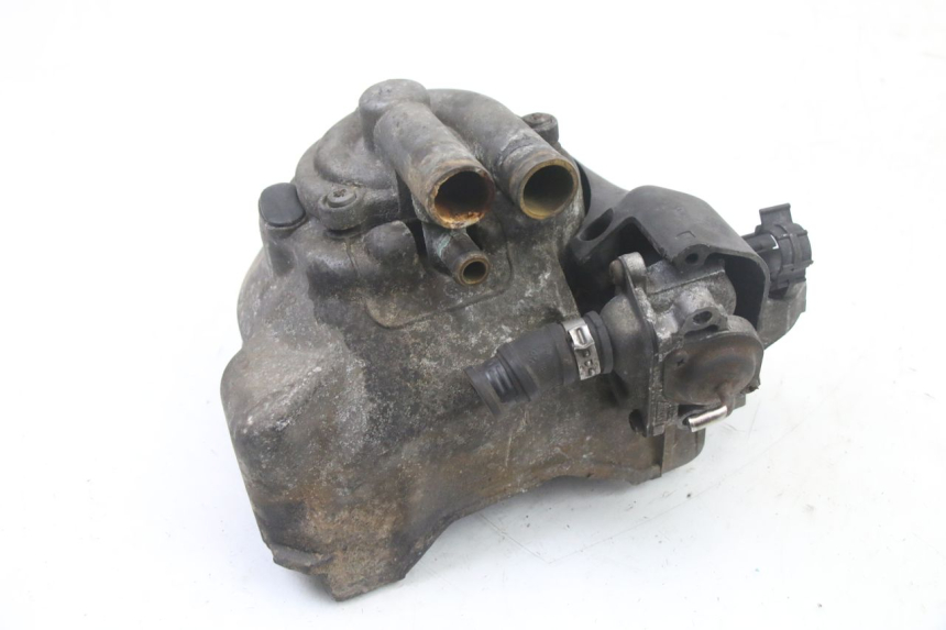photo de WASSERPUMPENDECKEL  PIAGGIO X8 125 (2004 - 2007)