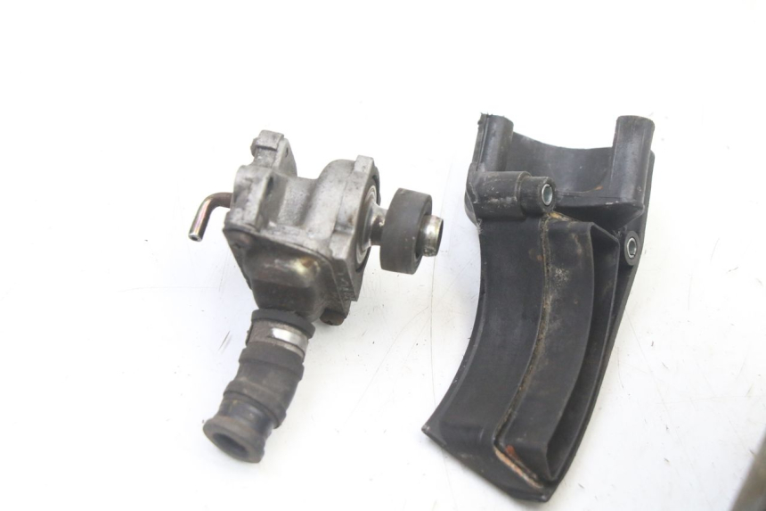 photo de WASSERPUMPENDECKEL  PIAGGIO X8 125 (2004 - 2007)