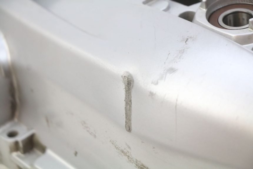 photo de VARIOMATIKGEHäUSE PIAGGIO VESPA GTS IGET ABS 125 (2017 - 2023) - Oberflächenzustand und Material