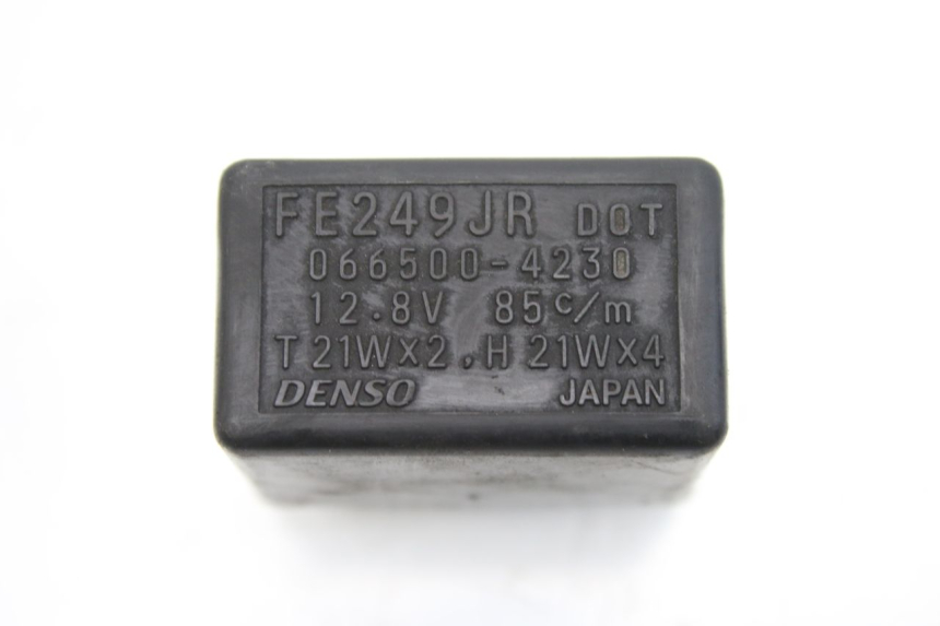 photo de BLINKERRELAIS SUZUKI AN BURGMAN 400 (2006 - 2010)