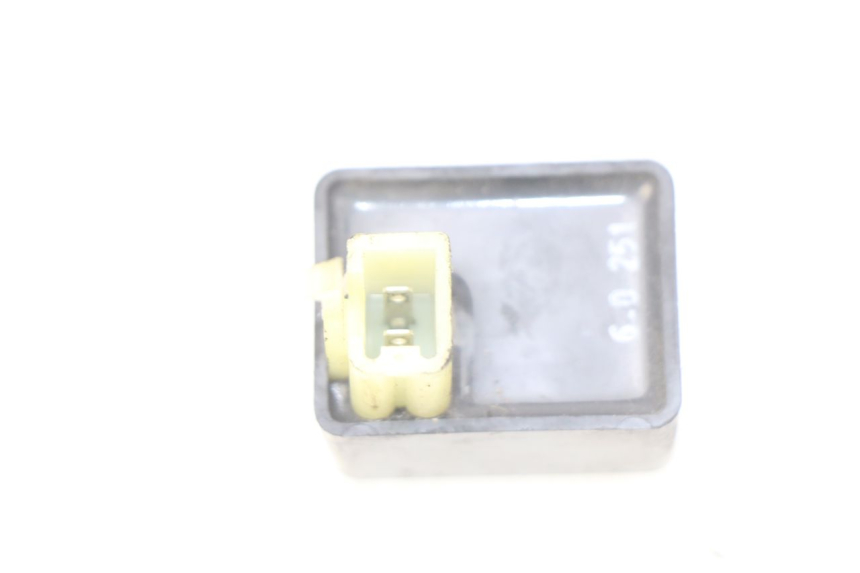 photo de BLINKERRELAIS SUZUKI BURGMAN 125 (2007 - 2014)