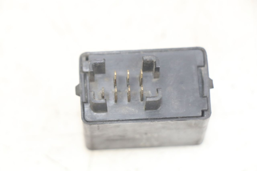 photo de BLINKERRELAIS SUZUKI BURGMAN 650 (2002 - 2004)