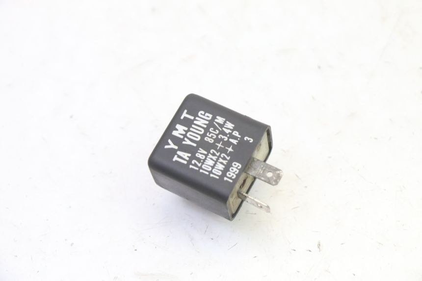 photo de BLINKER RELAIS YAMAHA BW'S 100 (1999 - 2002)