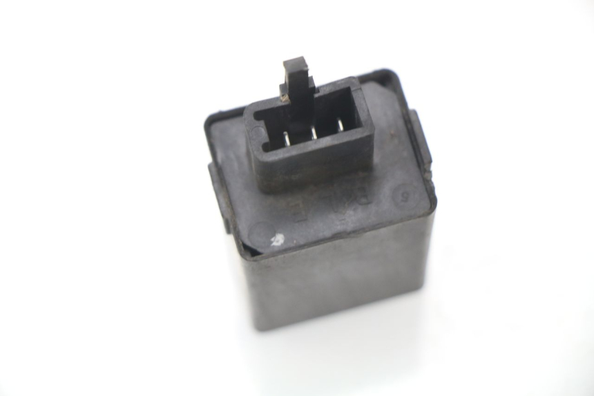 photo de BLINKER RELAIS HONDA CG 125 (1996 - 1998) - Zoom auf Gebrauchszustand