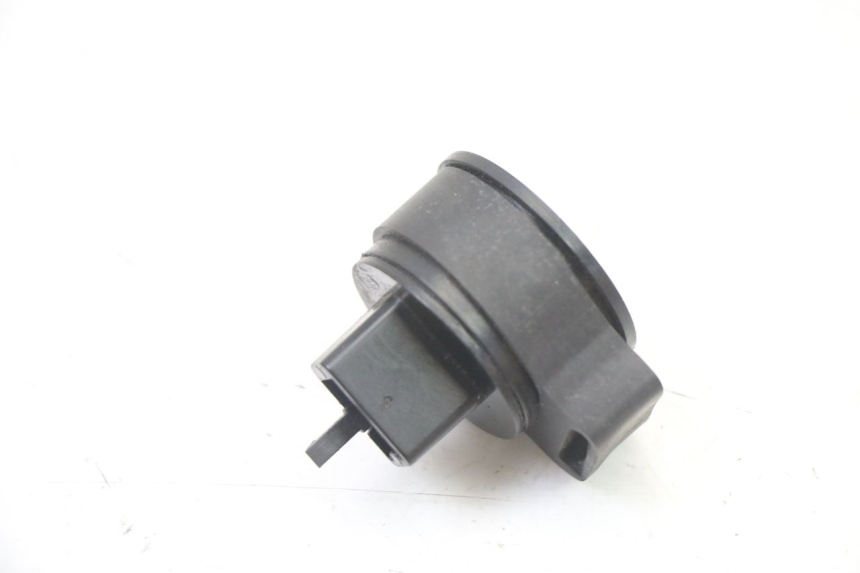 photo de BLINKERRELAIS PEUGEOT ELYSEO 125 (1999 - 2004)
