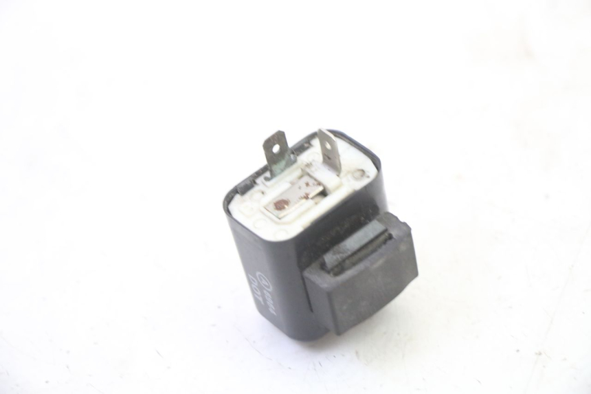 photo de BLINKER RELAIS APRILIA ETX 125 (1998 - 2002)