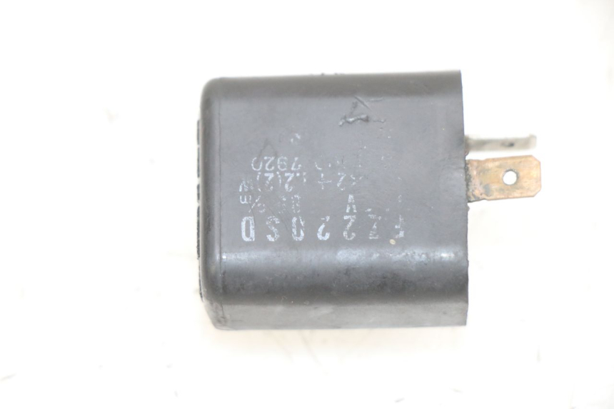 photo de BLINKERRELAIS GILERA RK 50 (1996 - 1999)