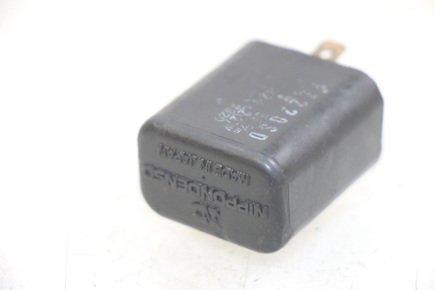 photo de BLINKERRELAIS GILERA RK 50 (1996 - 1999)