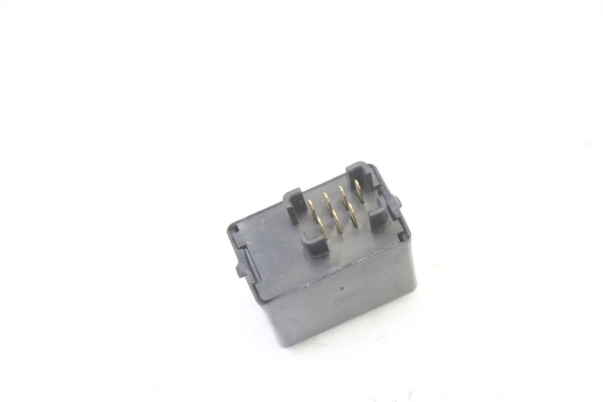 photo de BLINKER RELAIS SUZUKI GSR 750 (2011 - 2017)