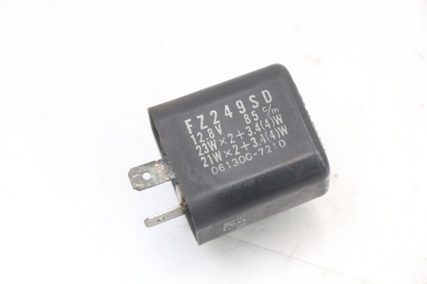 photo de BLINKER RELAIS KAWASAKI GTR 1000 (1994 - 2004)