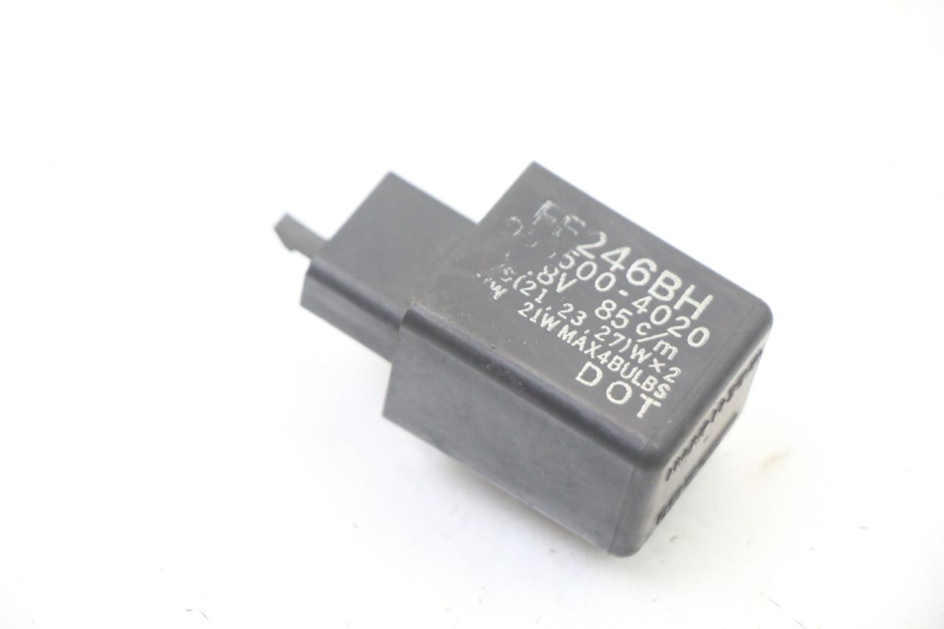 photo de BLINKER RELAIS KAWASAKI ZR7 ZR-7 S 750 (1999 - 2004)