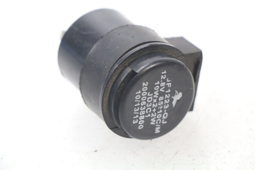 photo de BLINKERRELAIS PEUGEOT KISBEE 2T 50 (2010 - 2017)