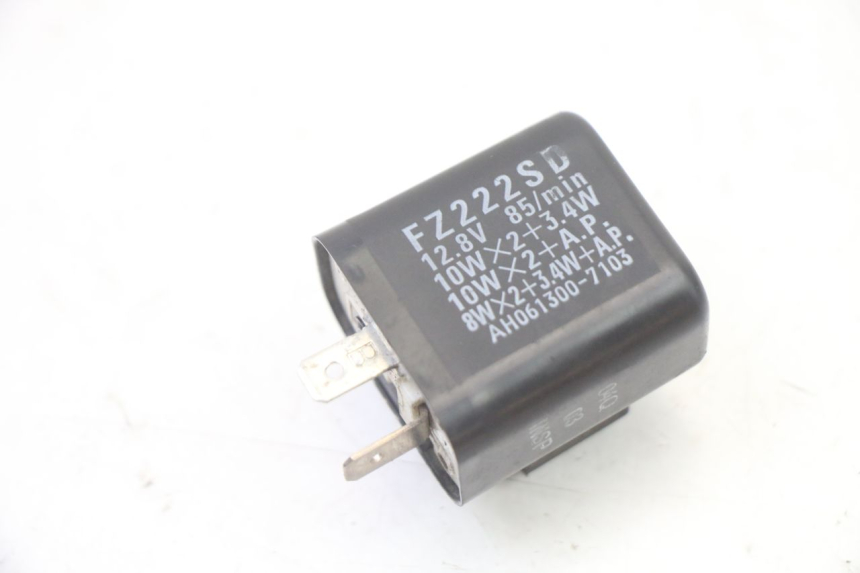 photo de BLINKER RELAIS MBK OVETTO 4T 50 (2008 - 2016)