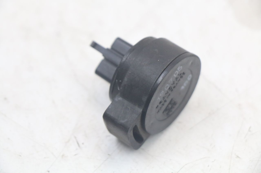 photo de BLINKERRELAIS PEUGEOT TKR TREKKER FURIOUS 50 (2005 - 2014)