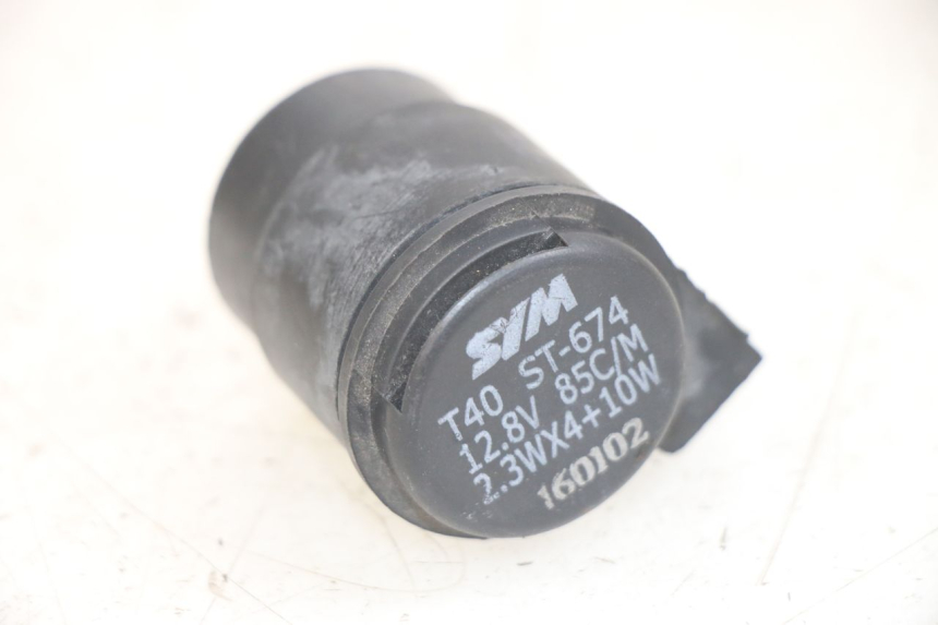 photo de BLINKERRELAIS PEUGEOT TWEET 4T 50 (2014 - 2019)