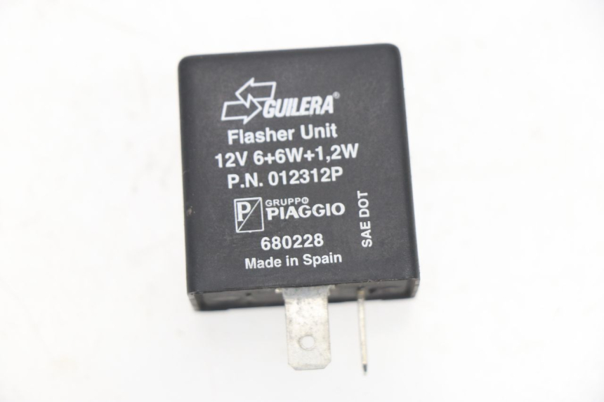 photo de BLINKERRELAIS PIAGGIO VESPA PRIMAVERA 2T 50 (2013 - 2018)