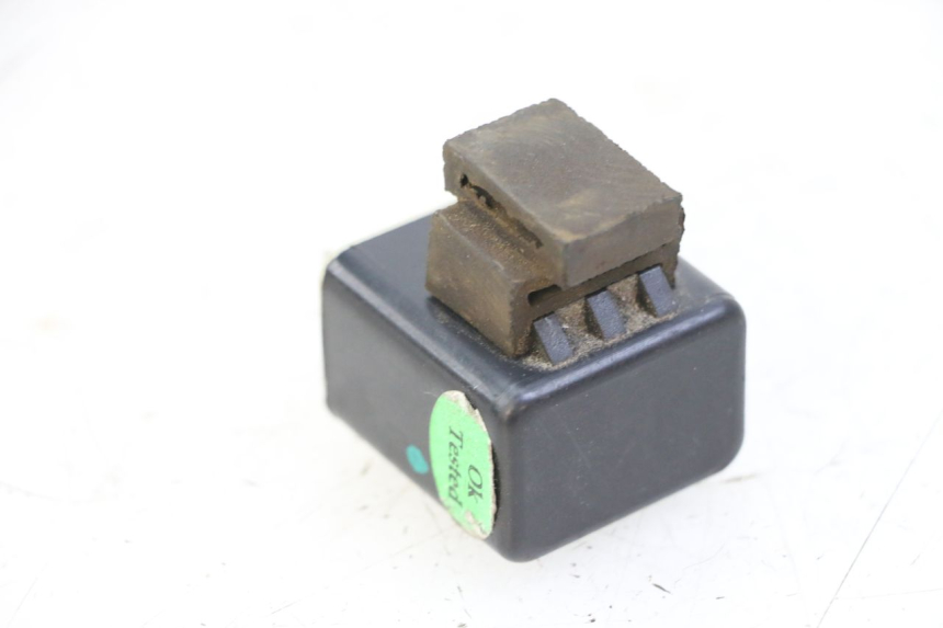 photo de BLINKERRELAIS PIAGGIO ZIP 4T 50 (2018 - 2020)