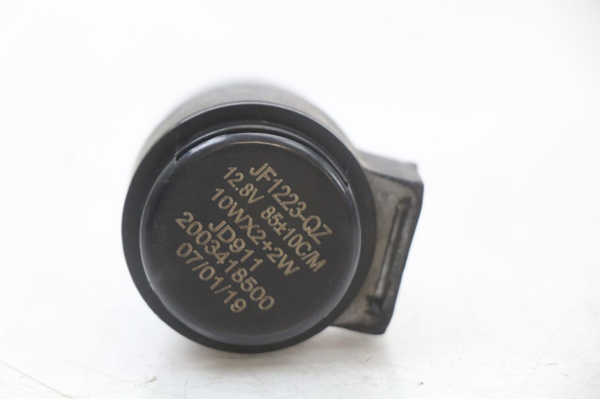 photo de BLINKER RELAIS PEUGEOT STREETZONE 2T 50 (2014 - 2019)