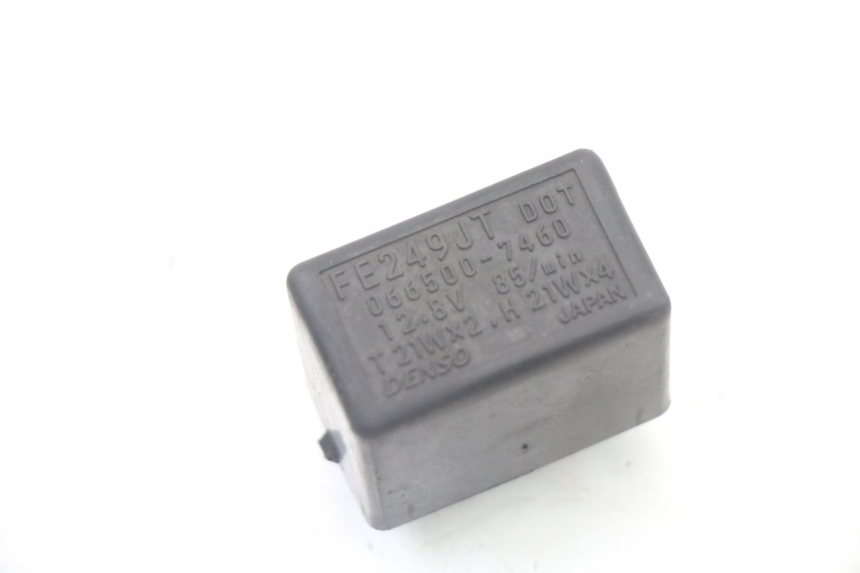 photo de BLINKER RELAIS SUZUKI BURGMAN 125 (2015 - 2017)