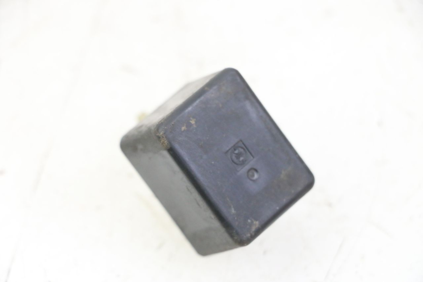 photo de BLINKERRELAIS SUZUKI BURGMAN 125 (2007 - 2014)