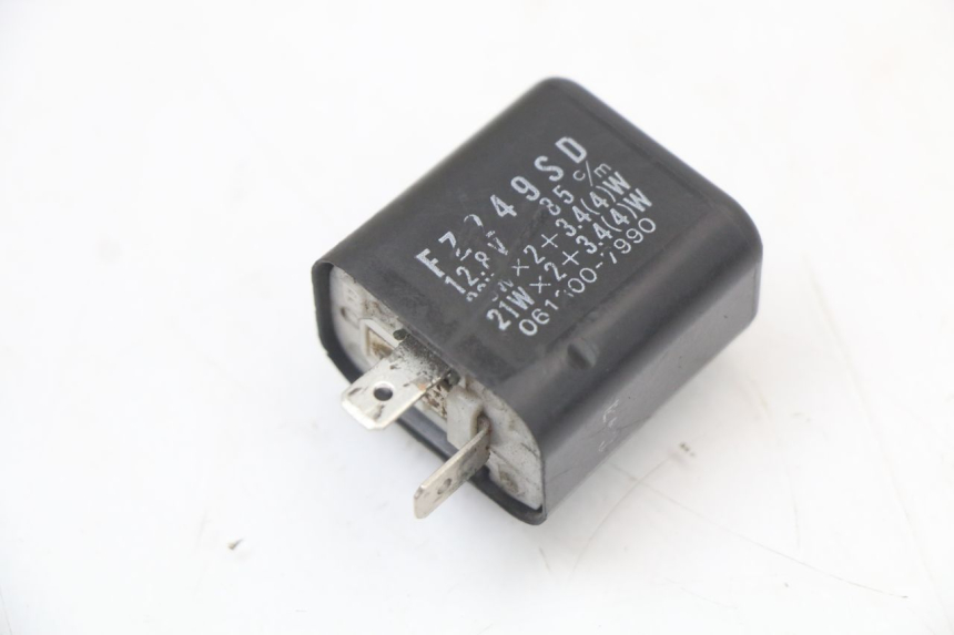 photo de BLINKER RELAIS SUZUKI GN 125 (1997 - 2000)