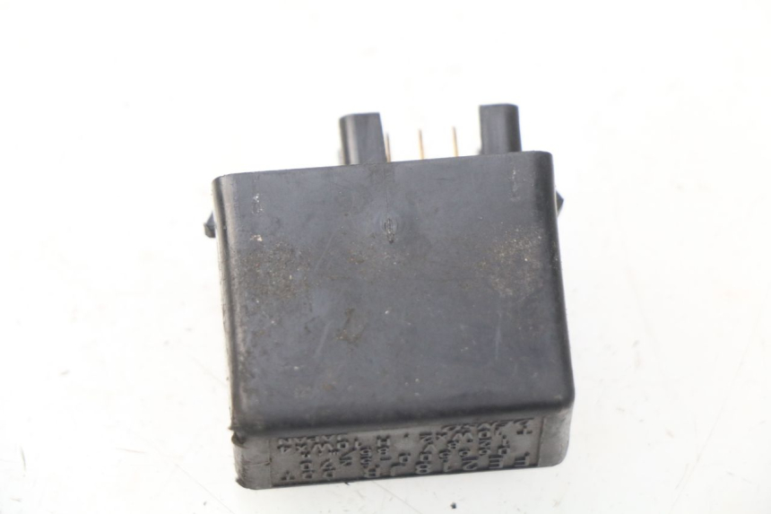 photo de BLINKER RELAIS SUZUKI GSR 600 (2005 - 2012)