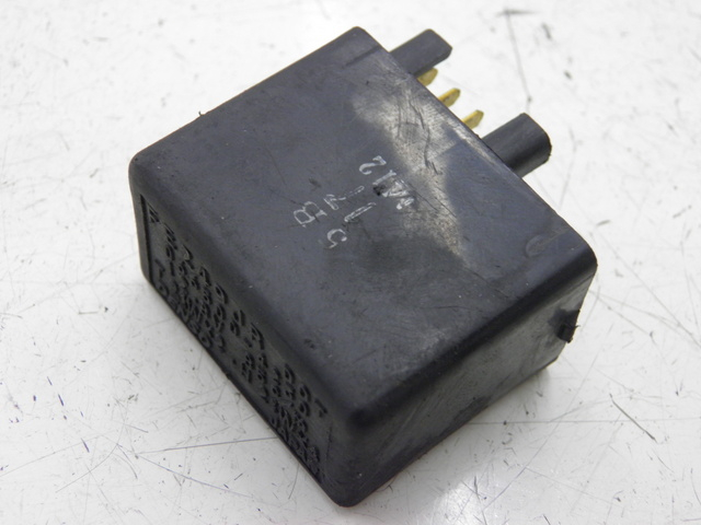 photo de BLINKER RELAIS SUZUKI SV S 650 (1999 - 2002)