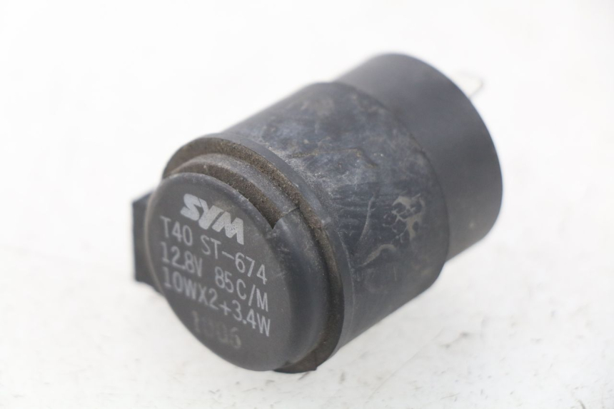photo de BLINKER RELAIS SYM SYMPHONY 50 (2009 - 2015)