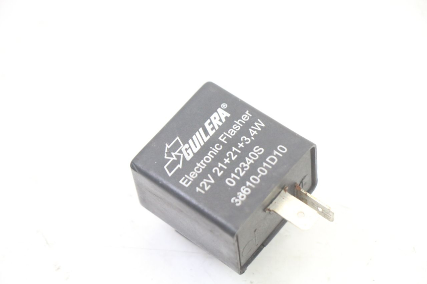 photo de BLINKERRELAIS SUZUKI UH BURGMAN 125 (2002 - 2006)