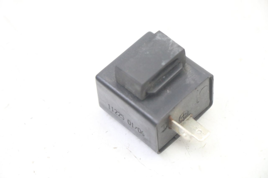 photo de BLINKERRELAIS SUZUKI UH BURGMAN 125 (2002 - 2006)
