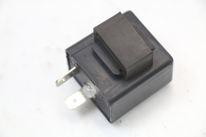 photo de BLINKER RELAIS PIAGGIO VESPA PRIMAVERA 4T 50 (2021 - 2024)