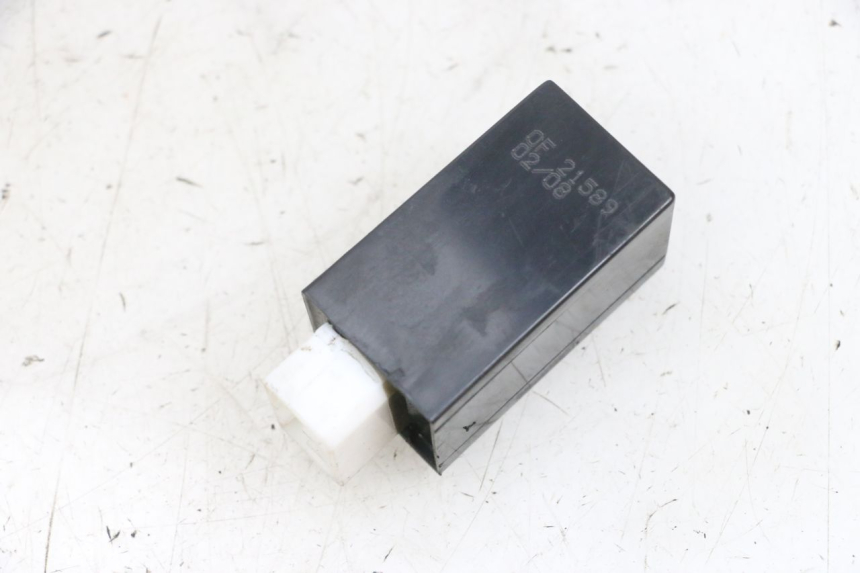 photo de BLINKERRELAIS YAMAHA XMAX X-MAX 125 (2006 - 2009) - Zoom auf Gebrauchszustand