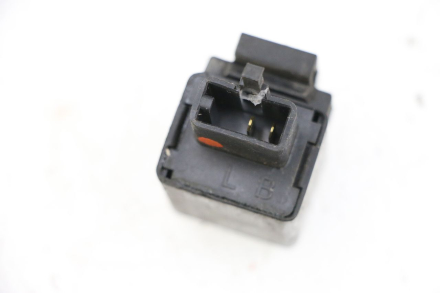 photo de BLINKERRELAIS YAMAHA X-MAX XMAX 125 (2010 - 2013) - Zoom auf Gebrauchszustand