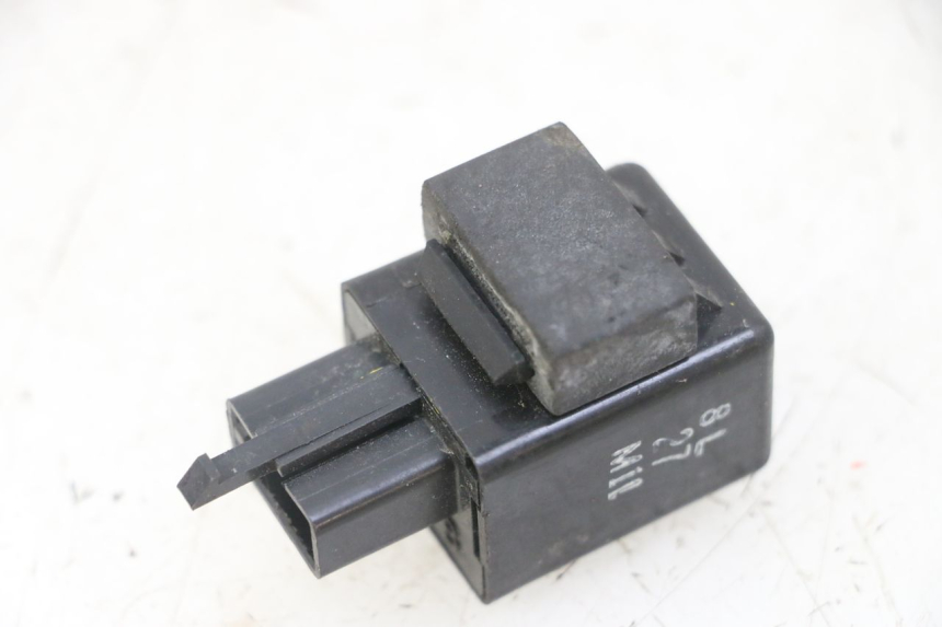 photo de BLINKER RELAIS YAMAHA XJ6 ABS 600 (2008 - 2016)
