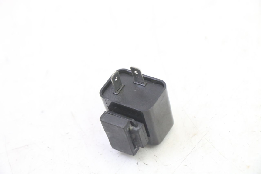 photo de BLINKER RELAIS YAMAHA XMAX X-MAX 125 (2021 - 2025)