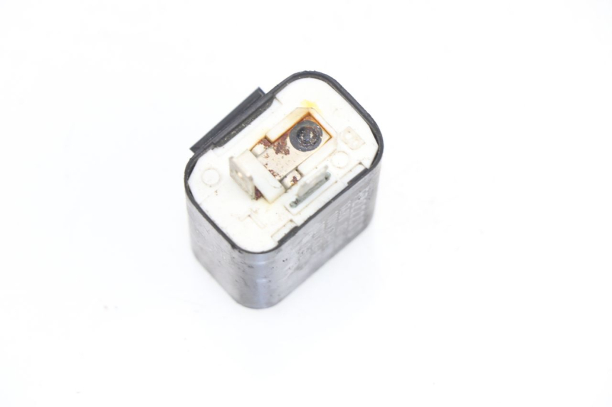 photo de BLINKER RELAIS YAMAHA BW'S NAKED 50 (2008 - 2019)