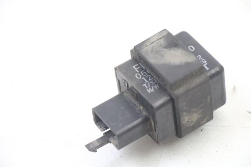 photo de BLINKERRELAIS YAMAHA FZS FAZER 600 (2001 - 2003)