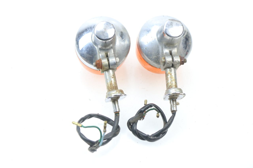 photo de HINTEN BLINKER HONDA CG 125 (1996 - 1998) - Oberflächenzustand und Material